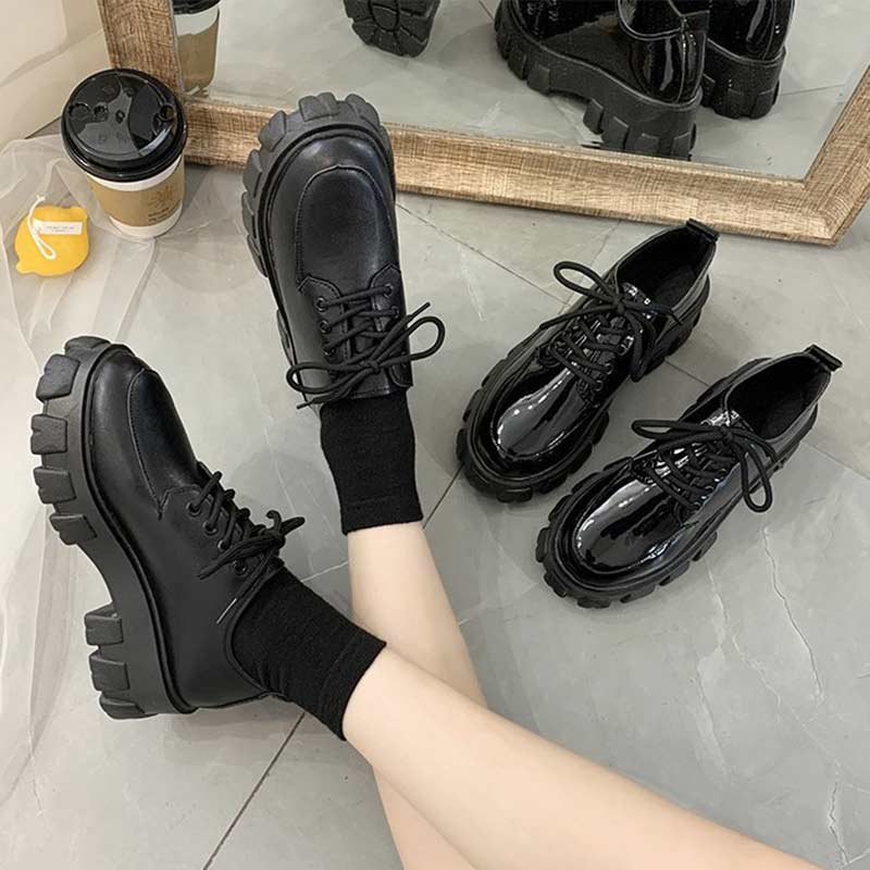 Sepatu-Bot-Musim-Gugur-Sepatu-Platform-Wanita-Sneakers-Chunky-Tumit-Tipis-Sepatu-Bot-Punk-Hitam-Sepatu-4