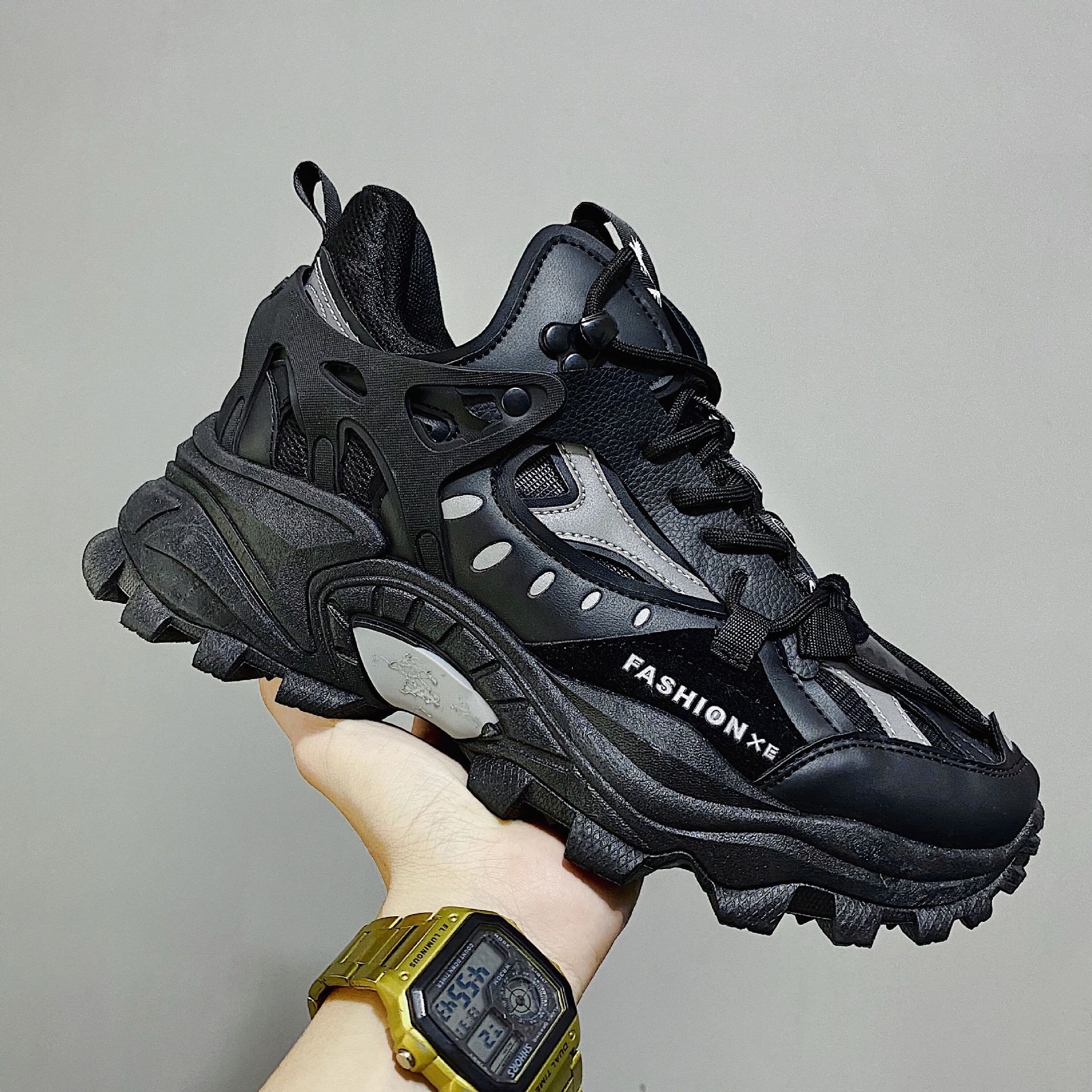 Sepatu-Kasual-Pria-Musim-Semi-dan-Gugur-Fashion-Baru-Sneakers-Platform-Bawah-Tebal-Sepatu-Nyaman-Penambah-4
