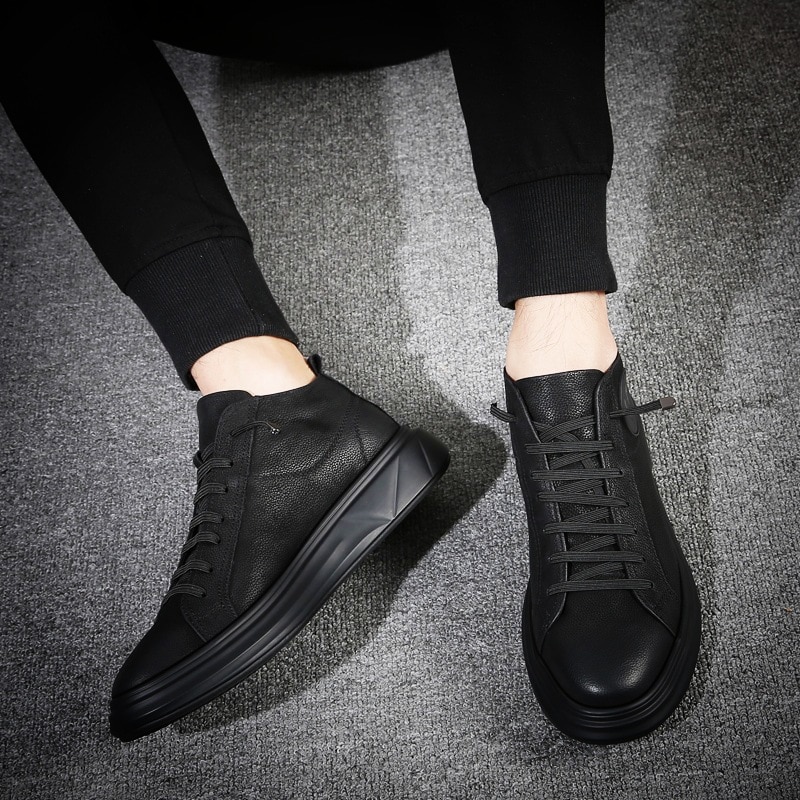 Sepatu-Pria-Kasual-Lembut-Baru-Sepatu-Sneakers-Kasual-Pria-Hitam-Sejuk-Datar-Modis-BF-02